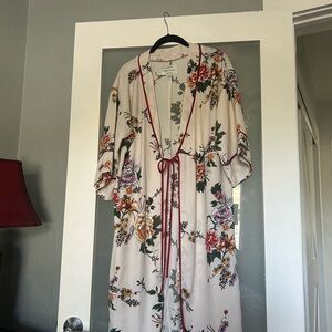 Haute Monde Floral Kimono Robe - Cream and Red